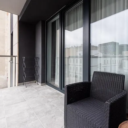 Nowe Centrum Lodzi - Perla Srodmiescia Лодзь